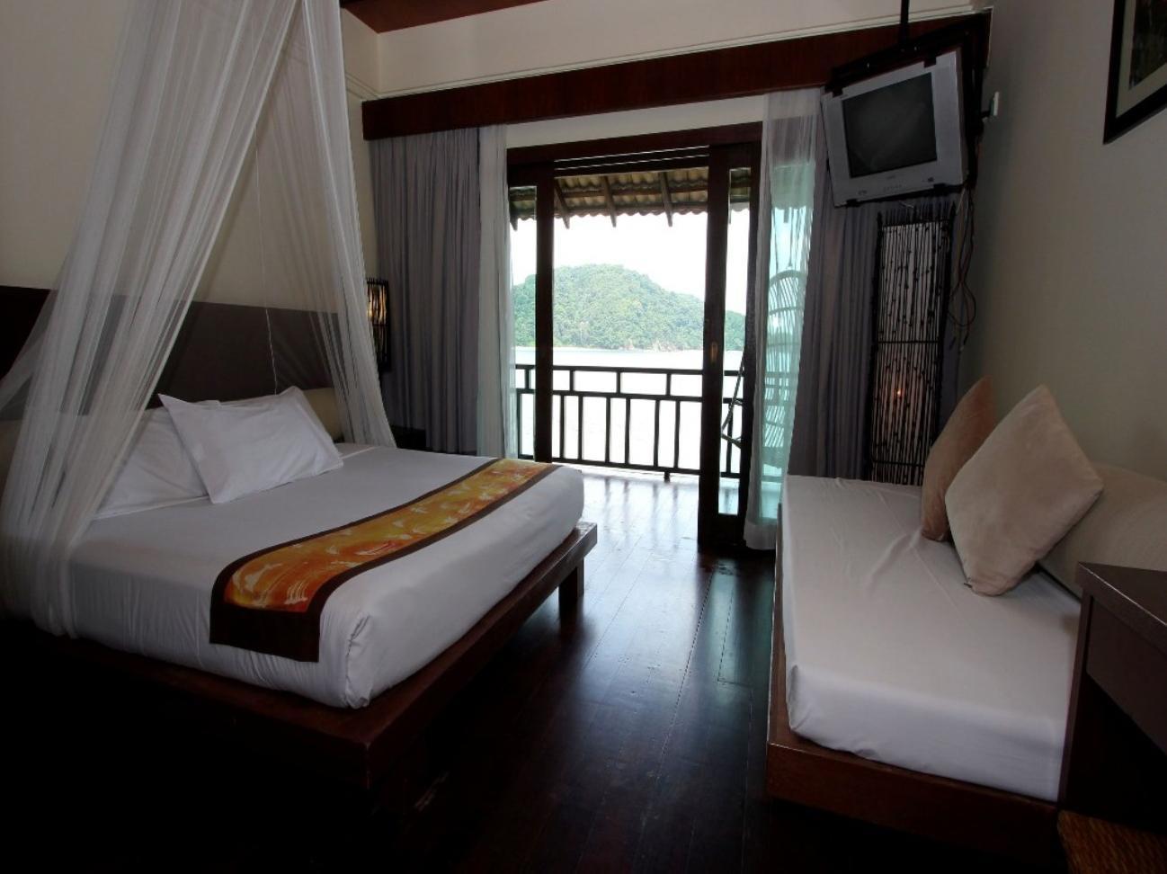 Gem Island Resort & Spa Pulau Gemia Exterior photo